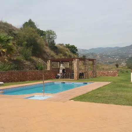 Apartament Delightful Spacious 2 Bed In
